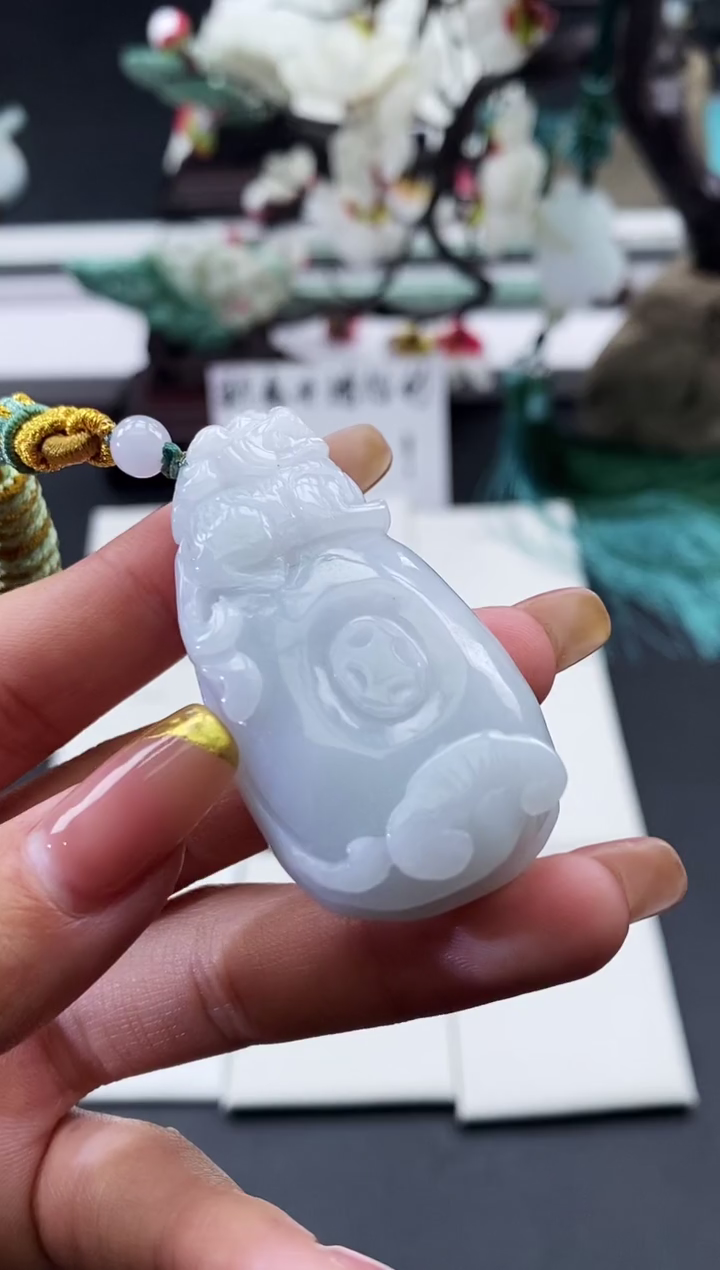 【闪购商品】翡翠吊坠(不含链)未镶嵌天然缅甸翡翠A货