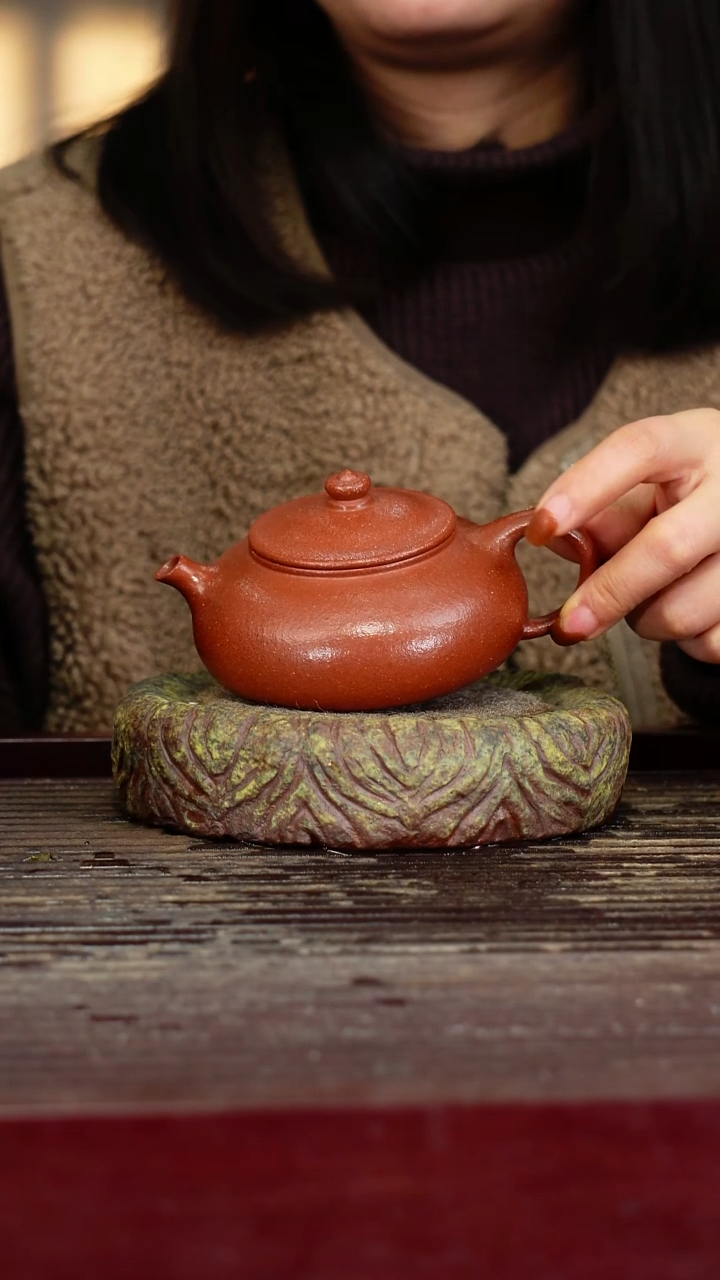 宜兴原矿紫砂壶茶壶宜兴原矿紫砂壶茶壶180C