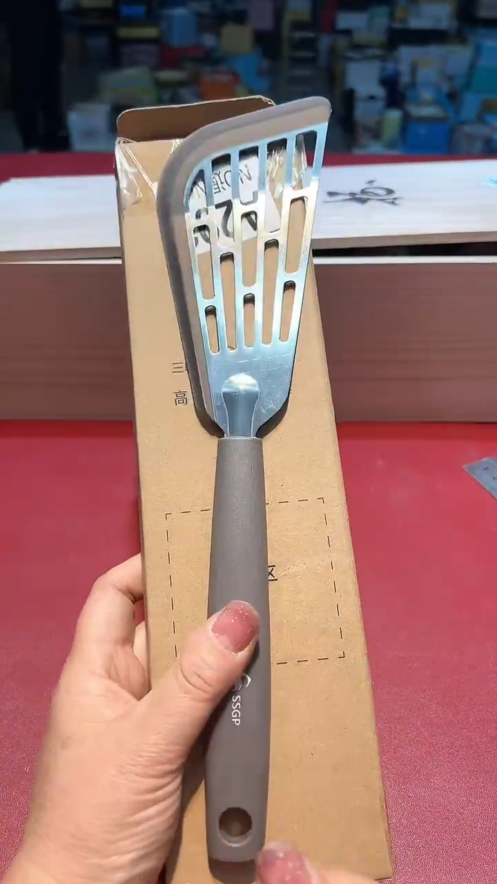 【闪购商品】瓷片锅碗瓢盆一件不剩