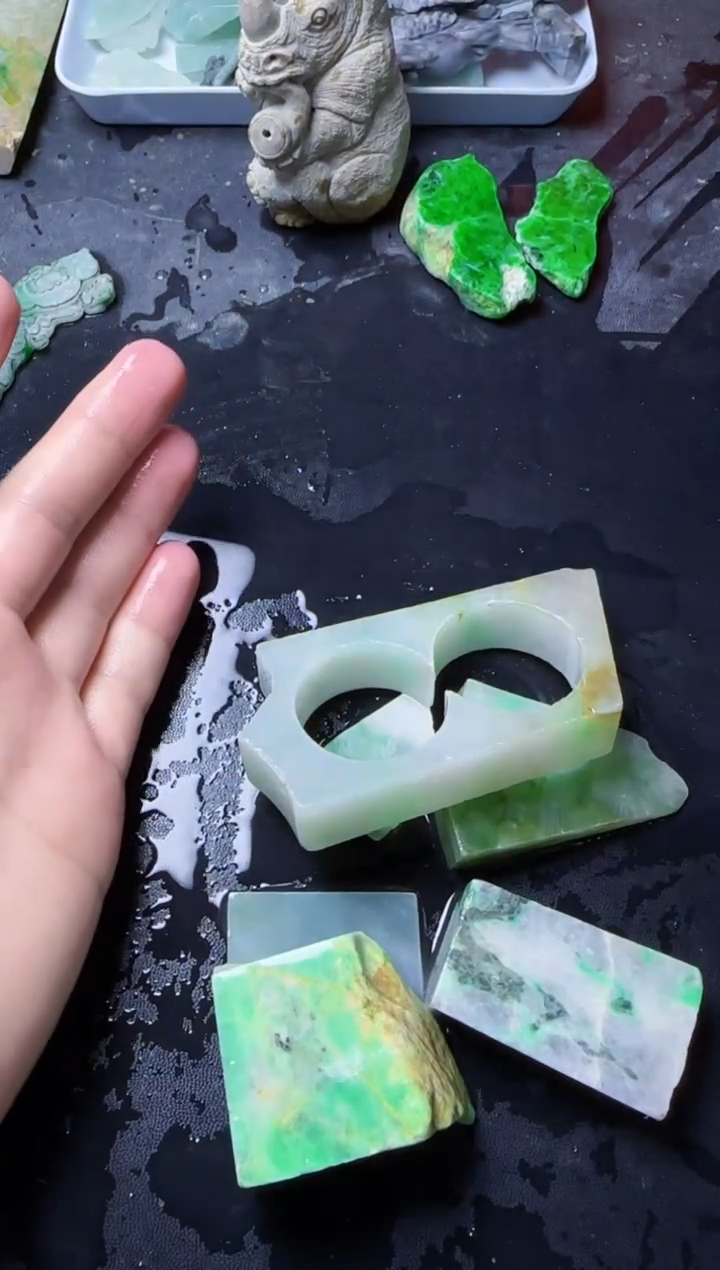 【闪购商品】翡翠颈饰未镶嵌170翡翠