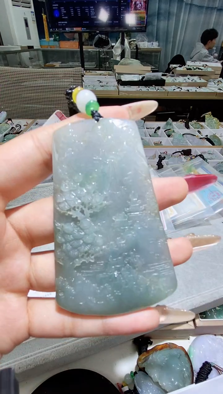 【闪购商品】翡翠颈饰未镶嵌天然缅甸翡翠A货未镶嵌