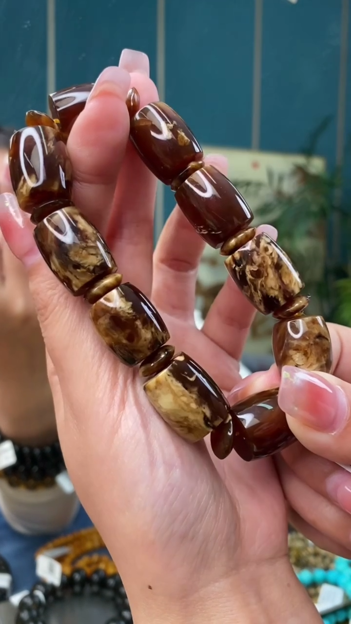 【闪购商品】琥珀裸石未镶嵌2/17-GM-#111