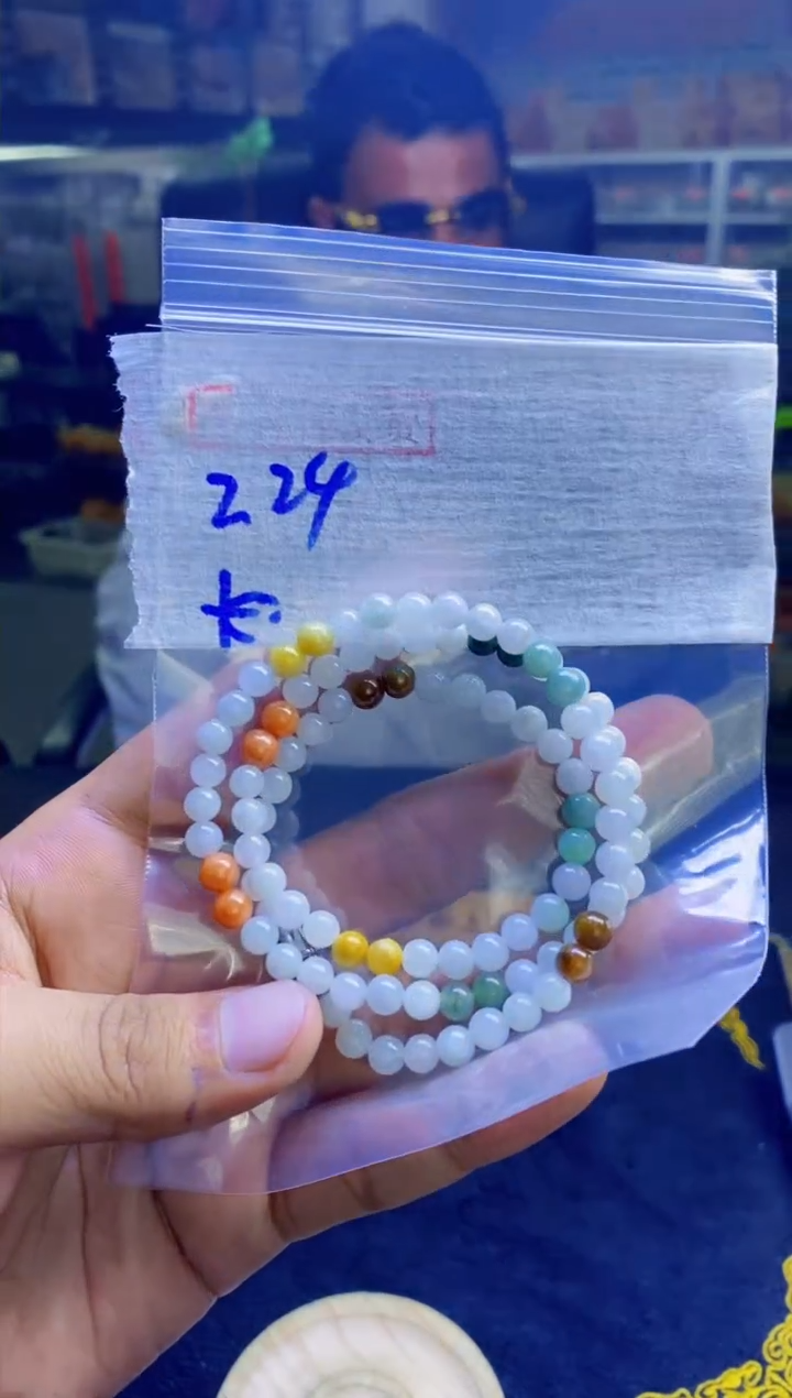 【闪购商品】定制翡翠未镶嵌纯天然缅甸翡翠A货 多样性发货只发其一