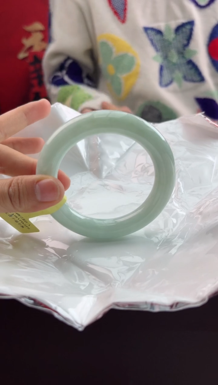 【闪购商品】翡翠手镯未镶嵌13翡翠手镯