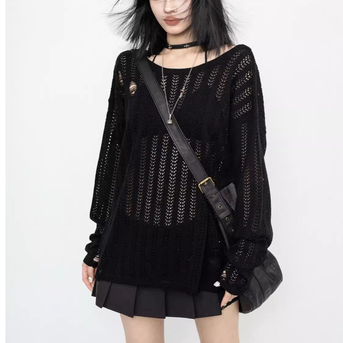 2025春夏新款韩系镂空慵懒宽松露背简约罩衫针织衫做旧磨破上衣女