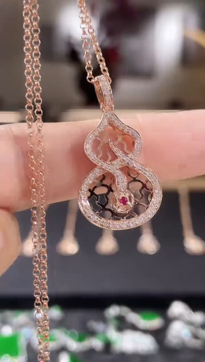 【闪购商品】钻石颈饰18K金镶嵌项链