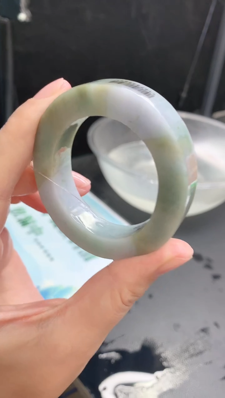 【闪购商品】定制翡翠手镯未镶嵌5 47-54贵