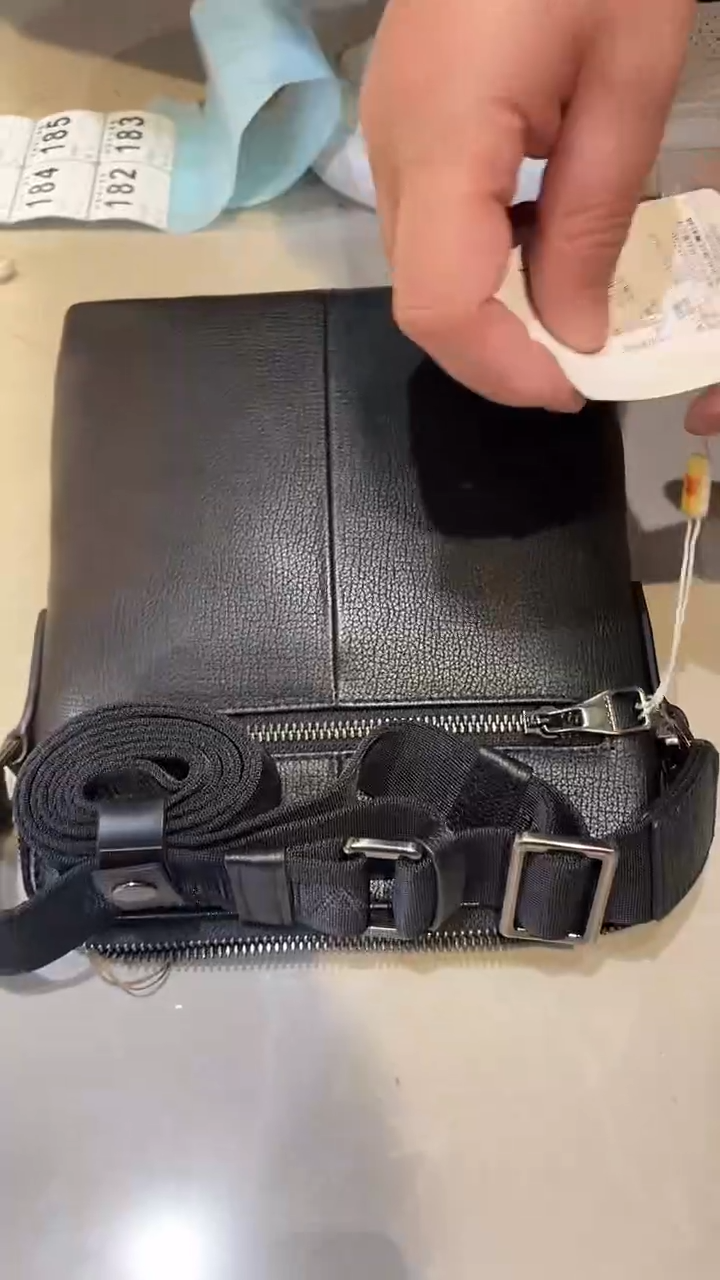 头层牛皮182品牌男包清货中（不要卡单，理性消费）