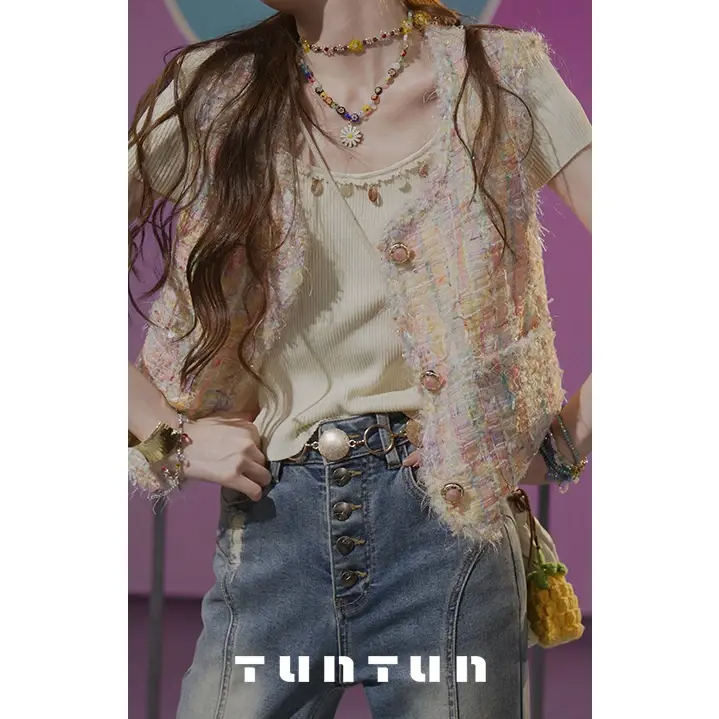 夏季5月25号上新【泰兰德 面料不厚只是花花很立体！】小香马夹