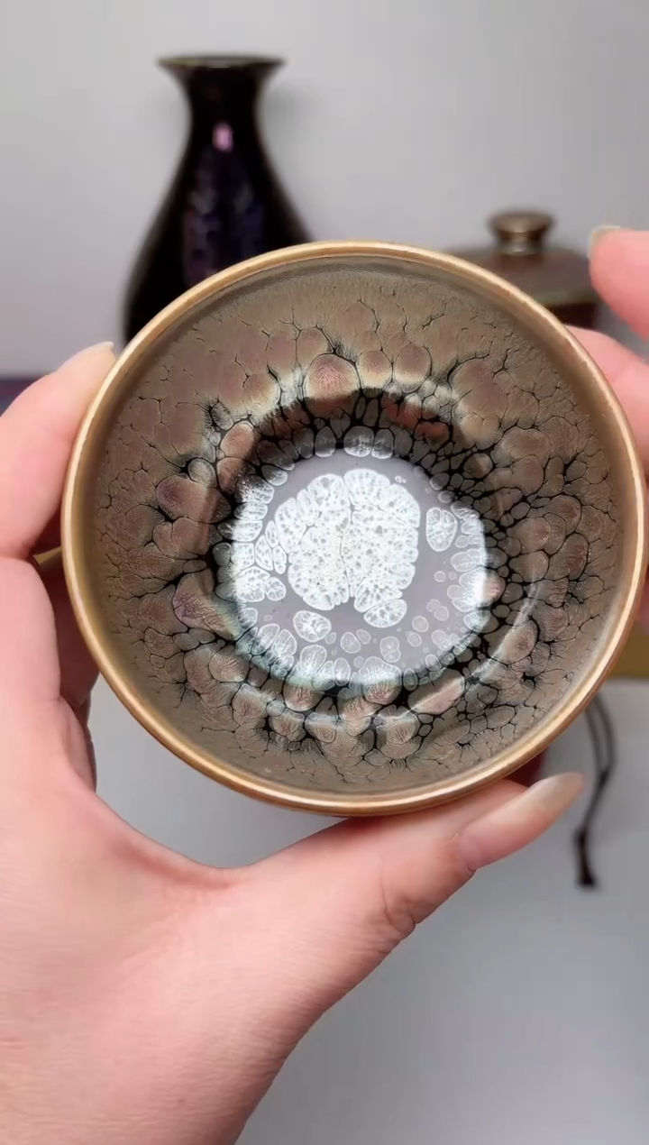 【闪购商品】茶盏春申阁福利1只，微微瑕禅定