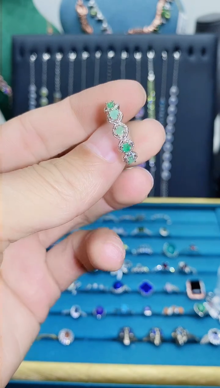 【闪购商品】祖母绿戒指银S925镶嵌11211