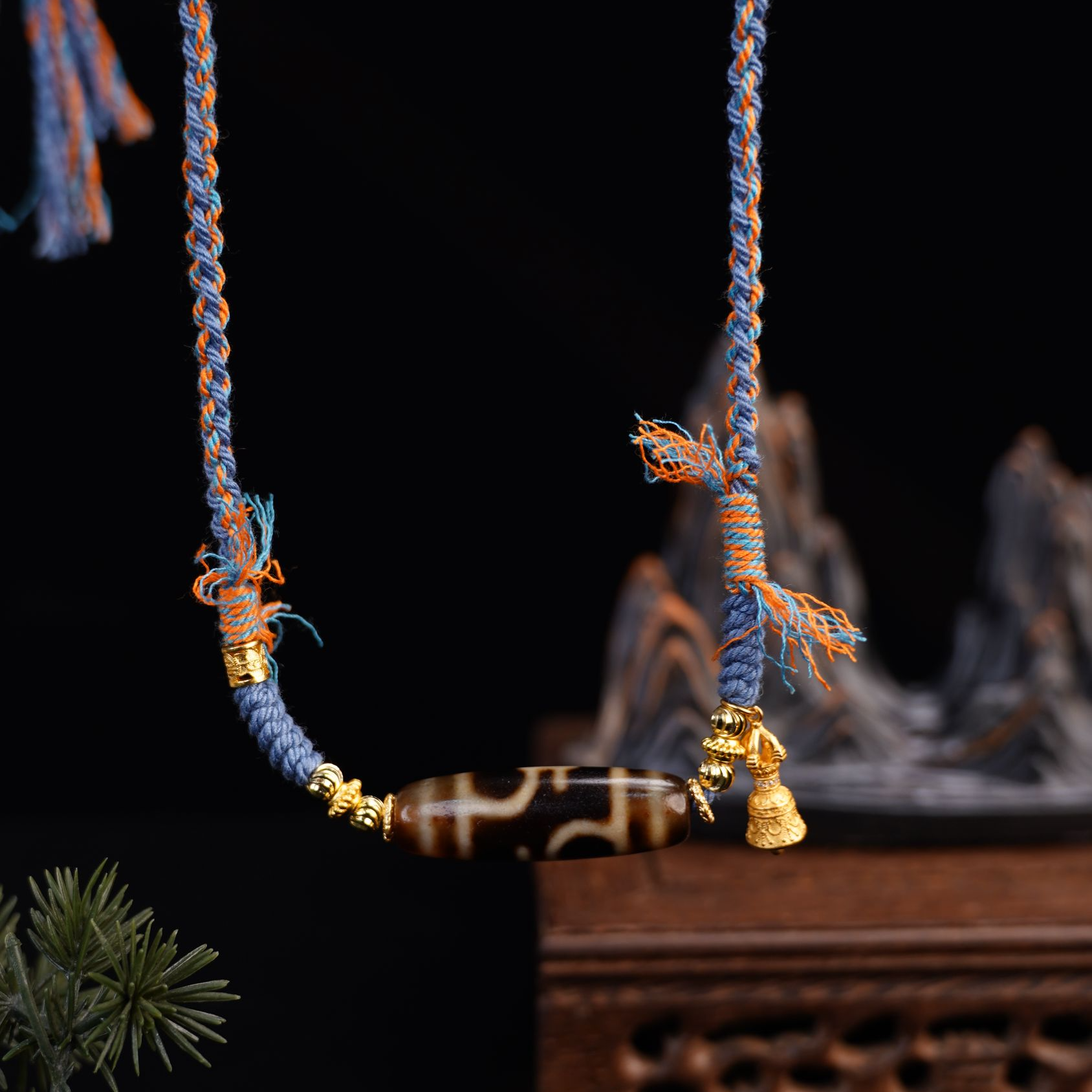 老玛瑙 精品天珠 设计不撞款 宝瓶图腾 脖挂 DZT11005