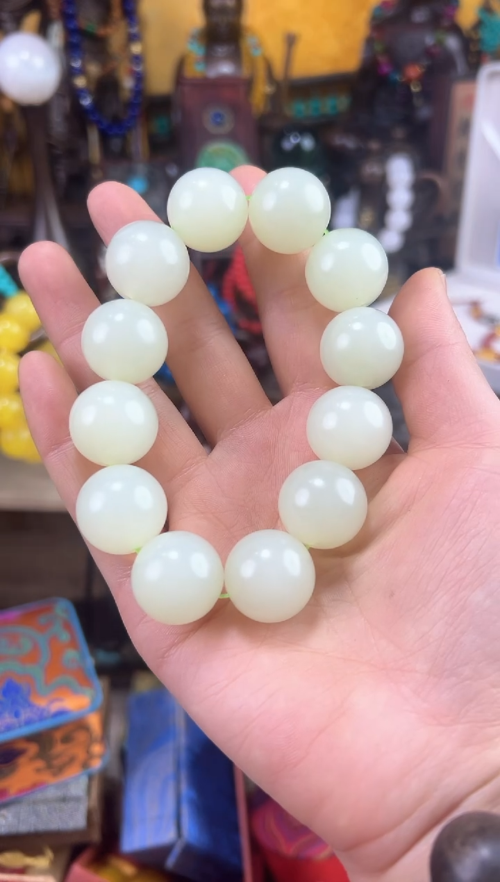 【闪购商品】和田玉（糖玉）手链未镶嵌猪妹精品专属链接