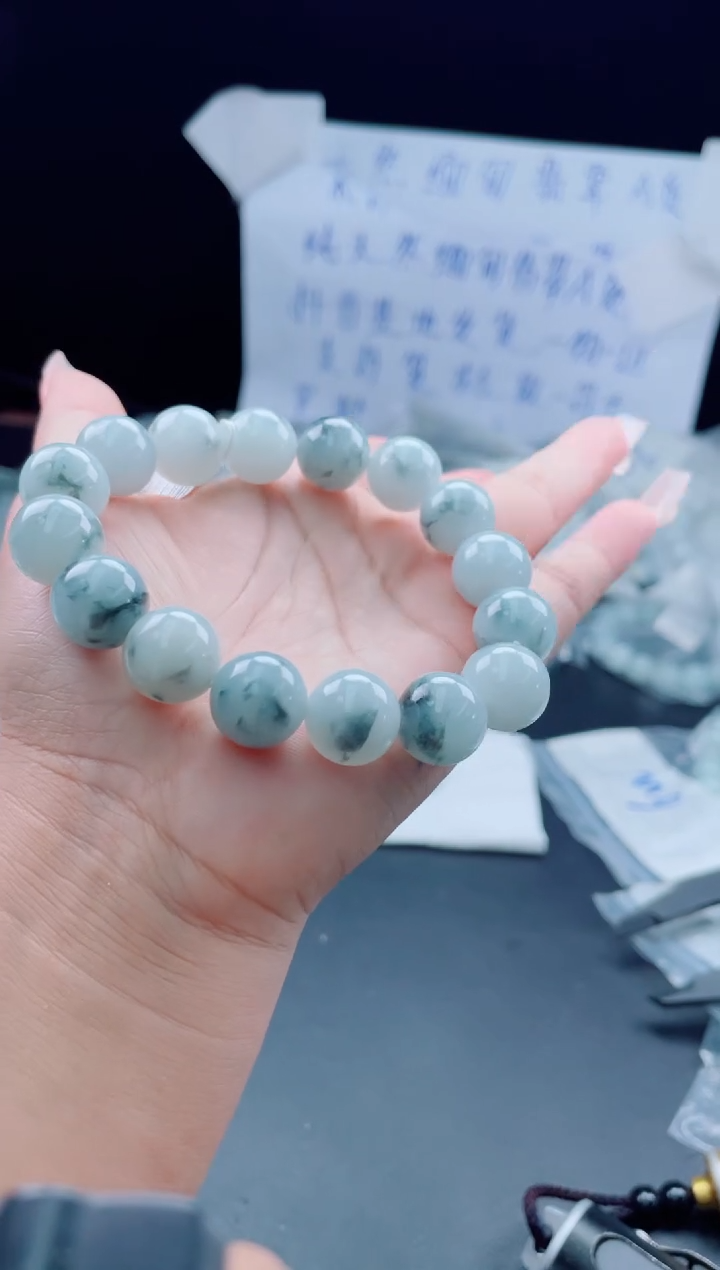 未镶嵌定制翡翠珠串