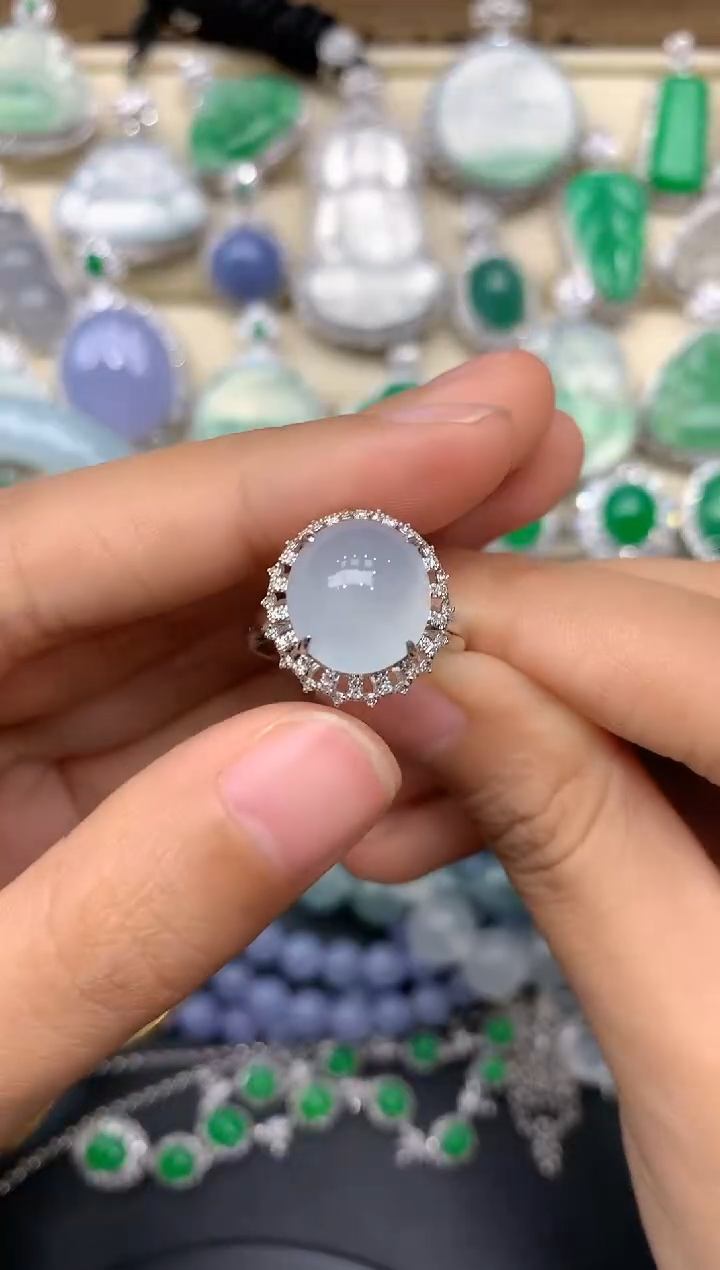 【闪购商品】翡翠戒指18K金镶嵌258-中国好珍宝