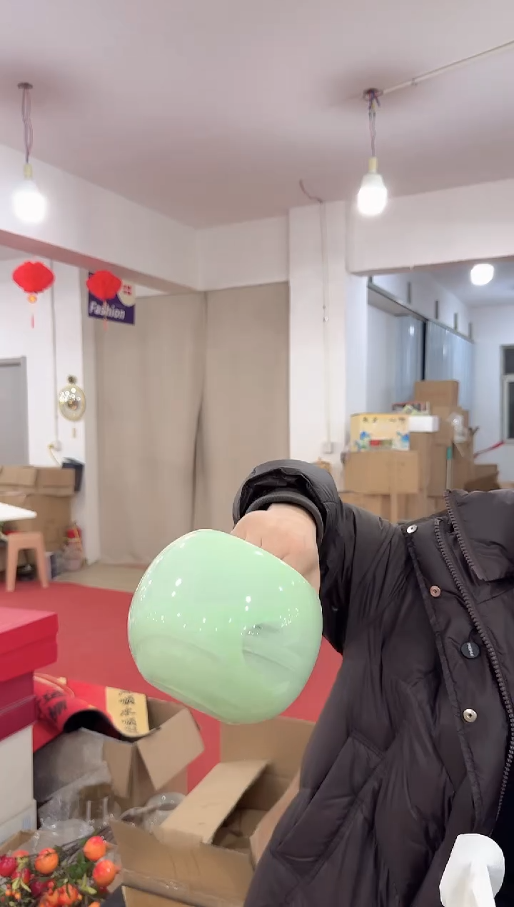 【闪购商品】无铅玻璃甄选花器-k-早35