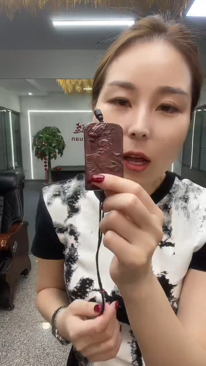 双面关公吊坠多样性发货一件