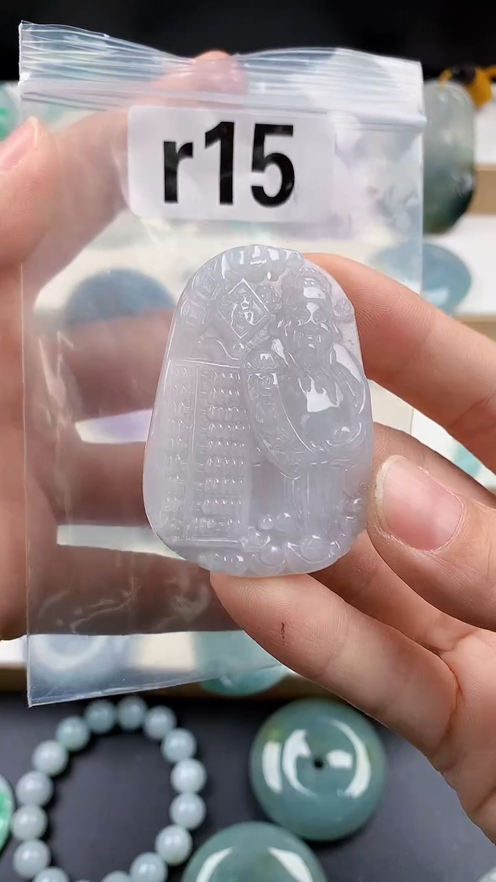 颈饰未镶嵌翡翠天然翡翠吊坠挂件