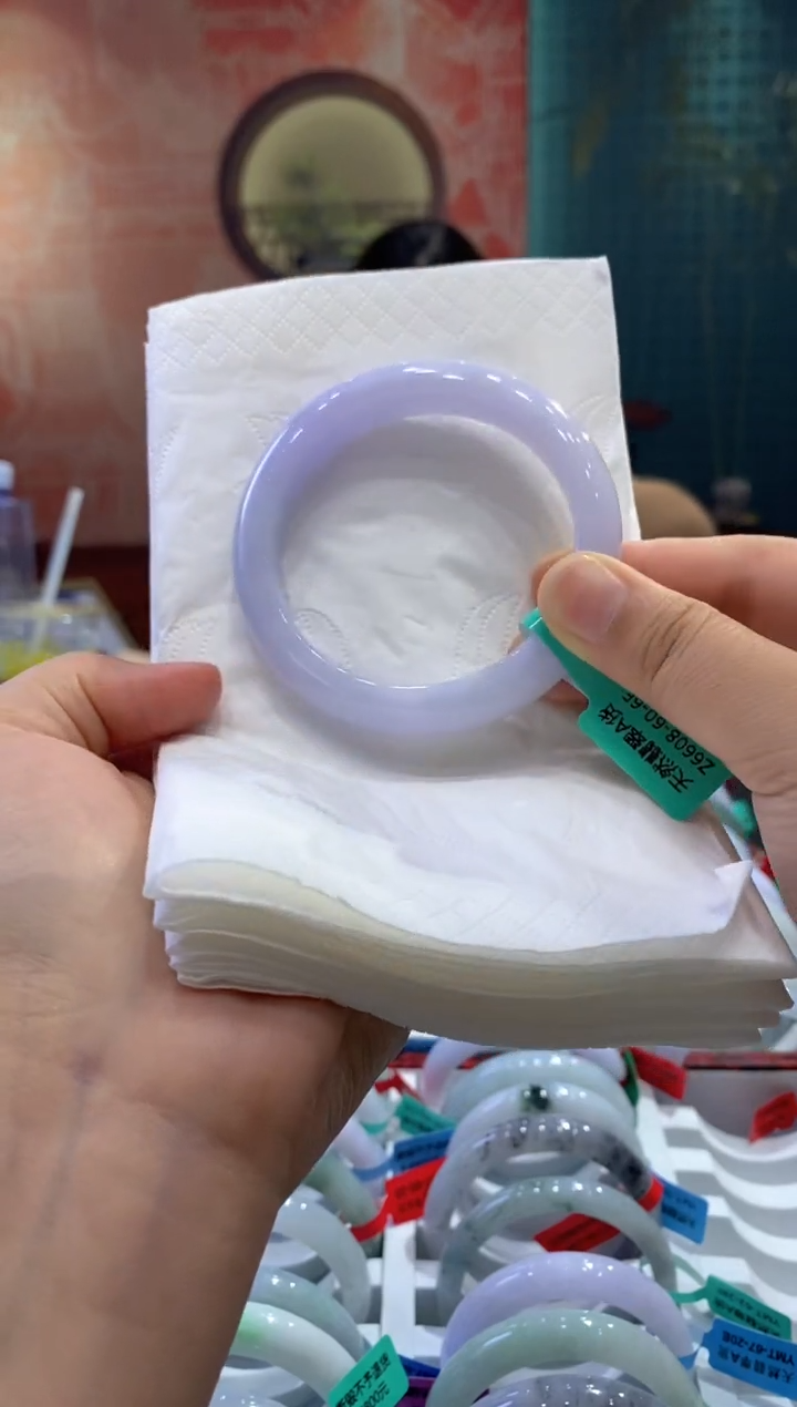 翡翠手镯未镶嵌多人0006490