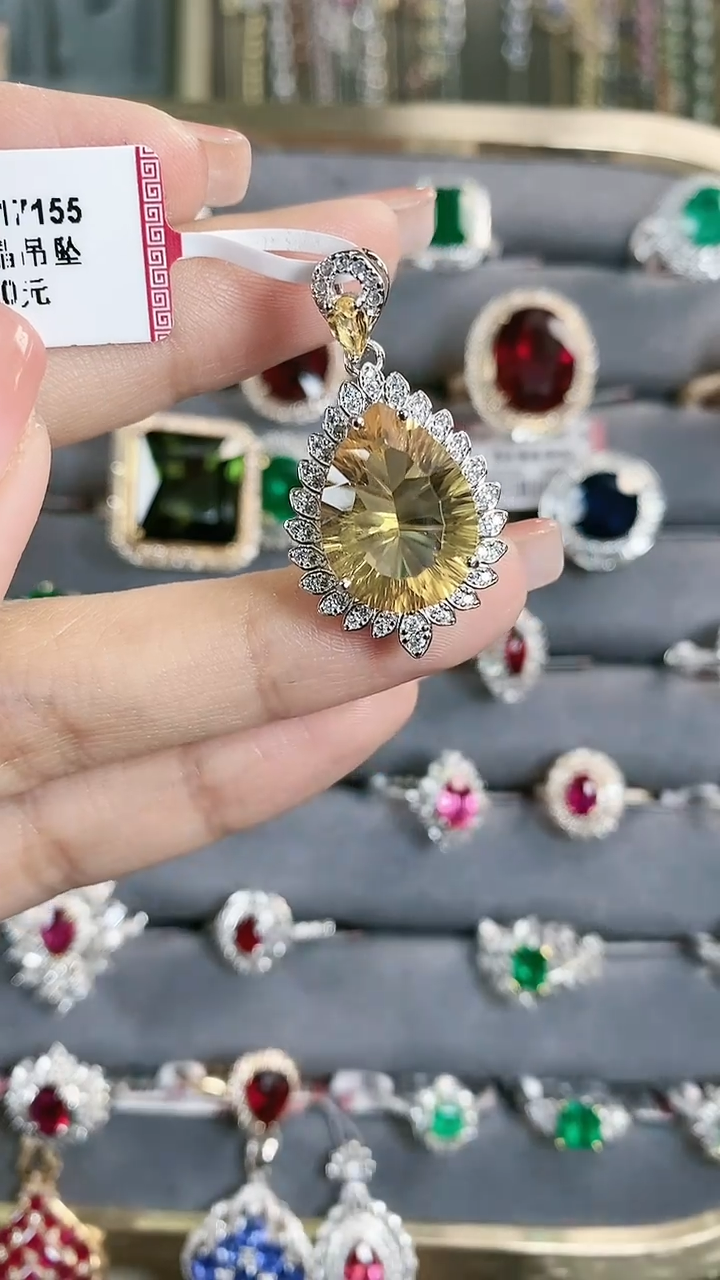 【闪购商品】黄晶吊坠银S925镶嵌S925银镶黄晶吊坠