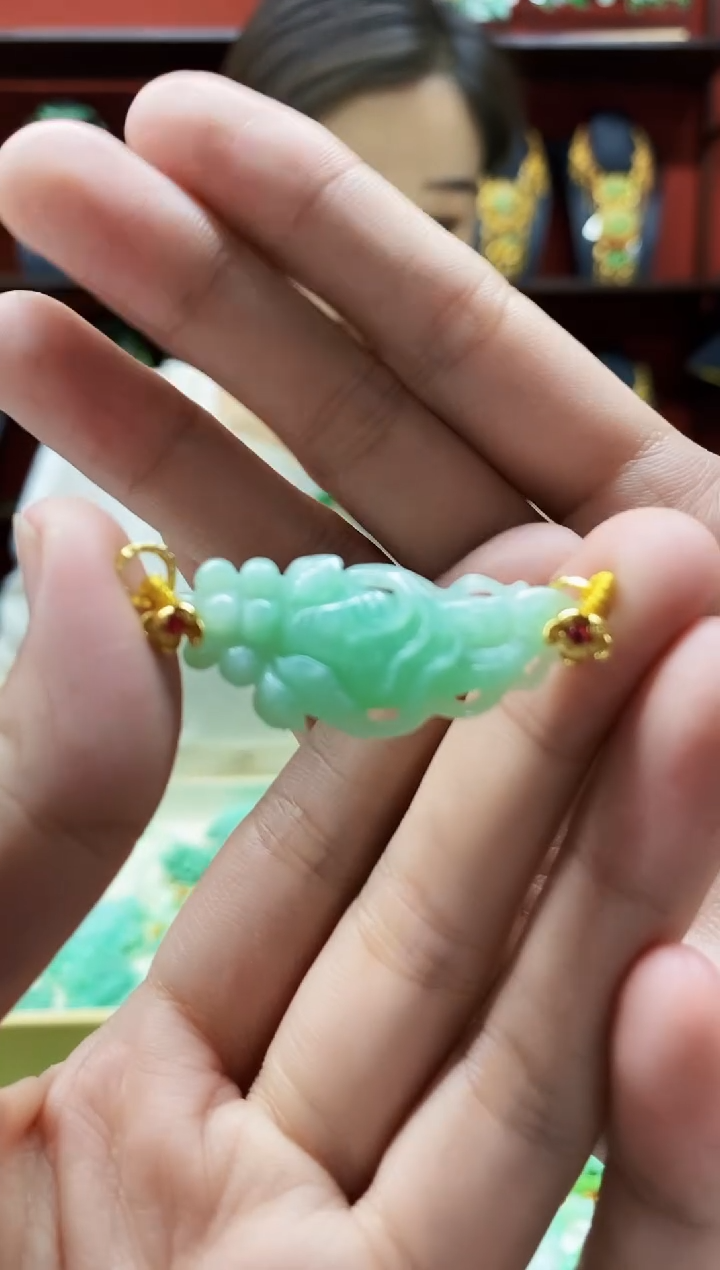 颈饰未镶嵌翡翠翡翠吊坠