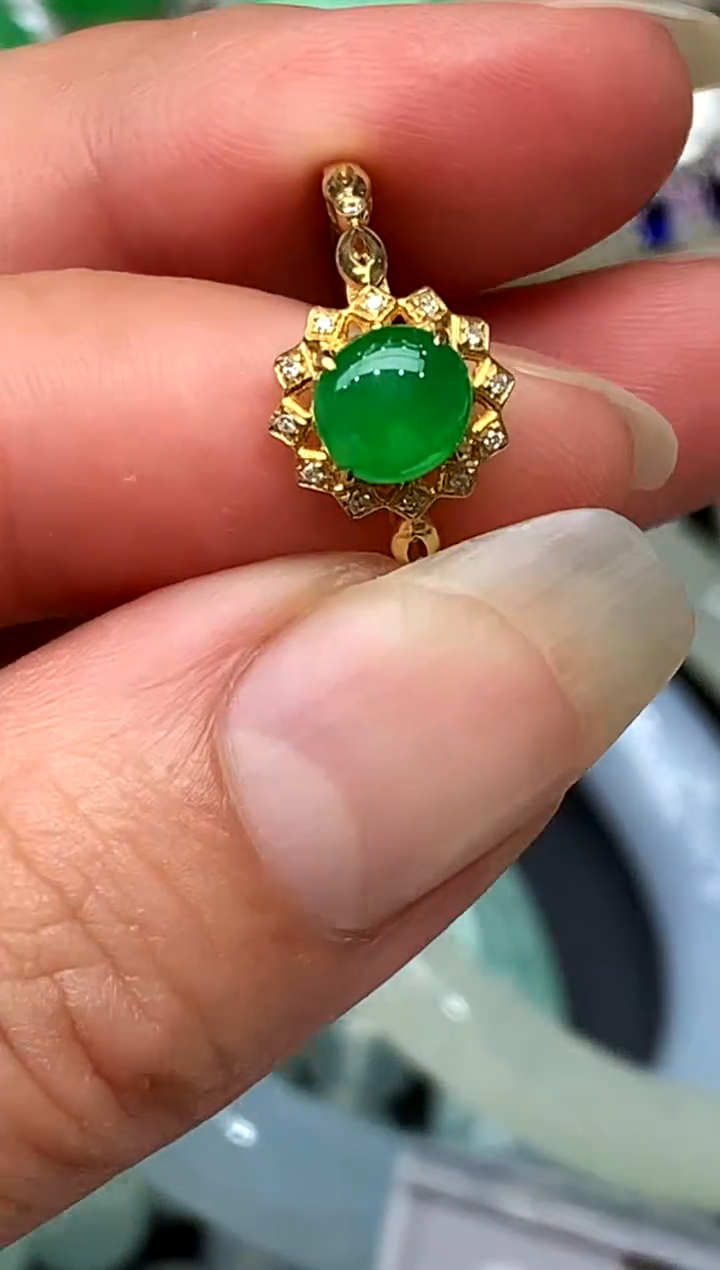 【闪购商品】翡翠戒指18K金镶嵌100-中国好珍宝