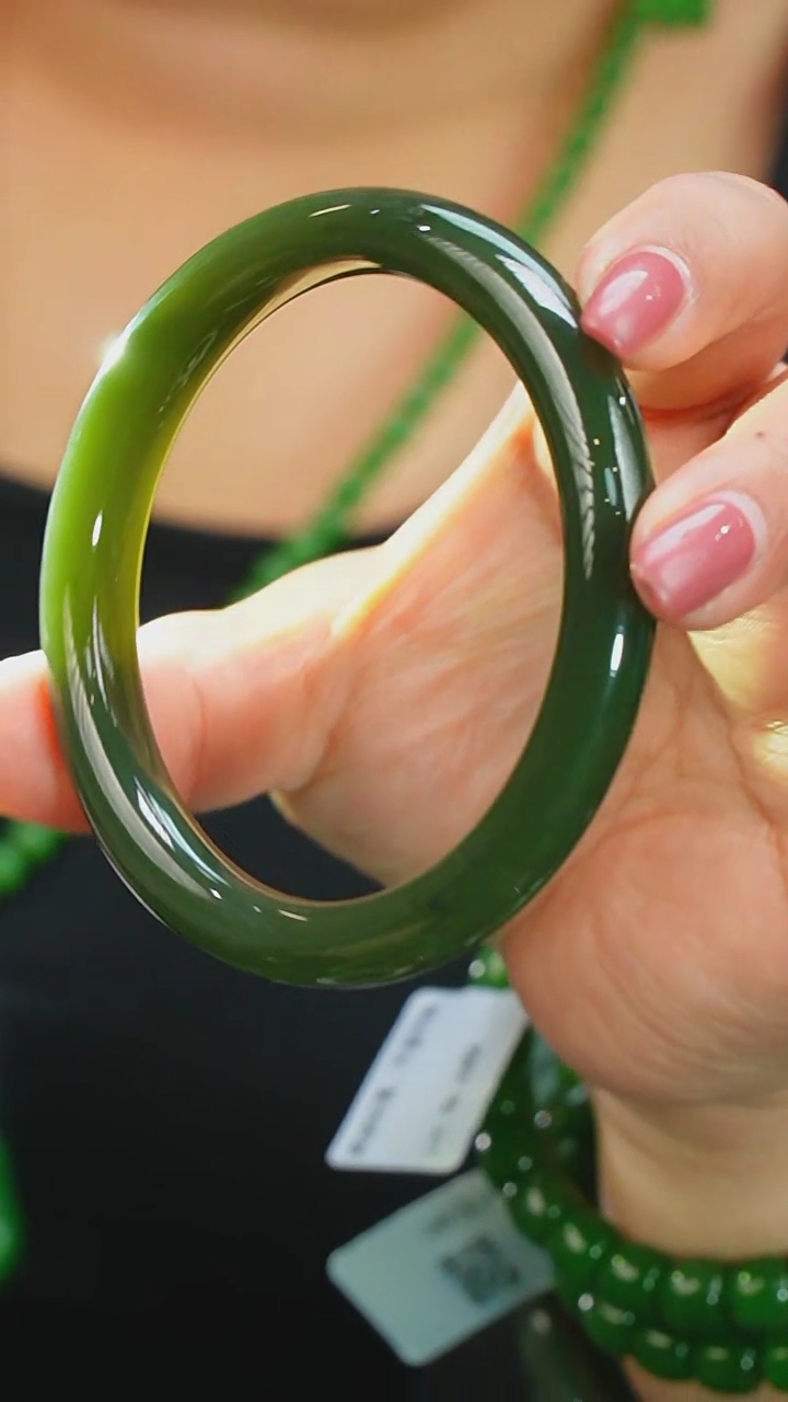 【闪购商品】和田玉65未镶嵌手镯A