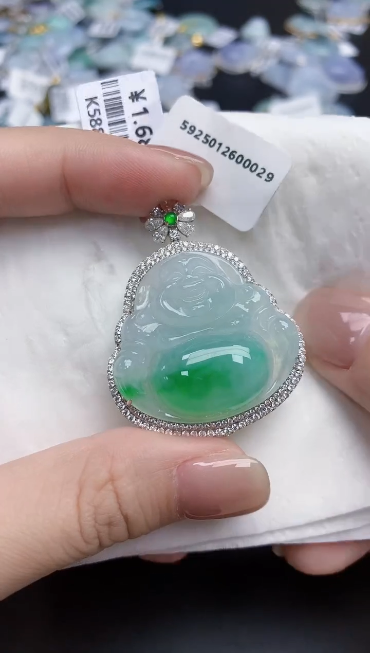 【闪购商品】翡翠颈饰18K金镶嵌天然缅甸翡翠A货