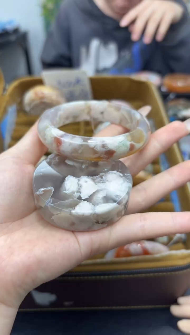 【闪购商品】石英质玉未镶嵌手镯A526(59圈赠送镯心)