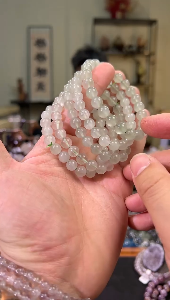 【闪购商品】发晶手串未镶嵌8±mm绿兔毛手串（多样性发其一）