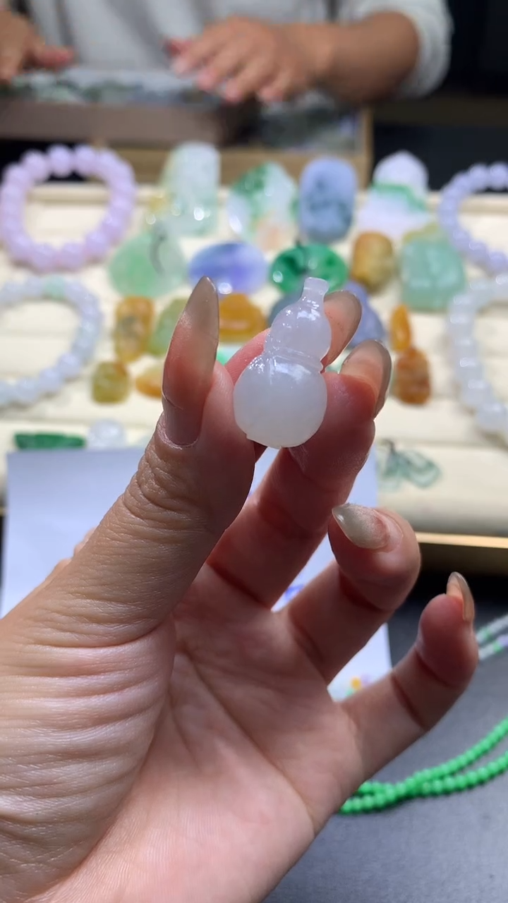 【闪购商品】定制翡翠未镶嵌翡翠