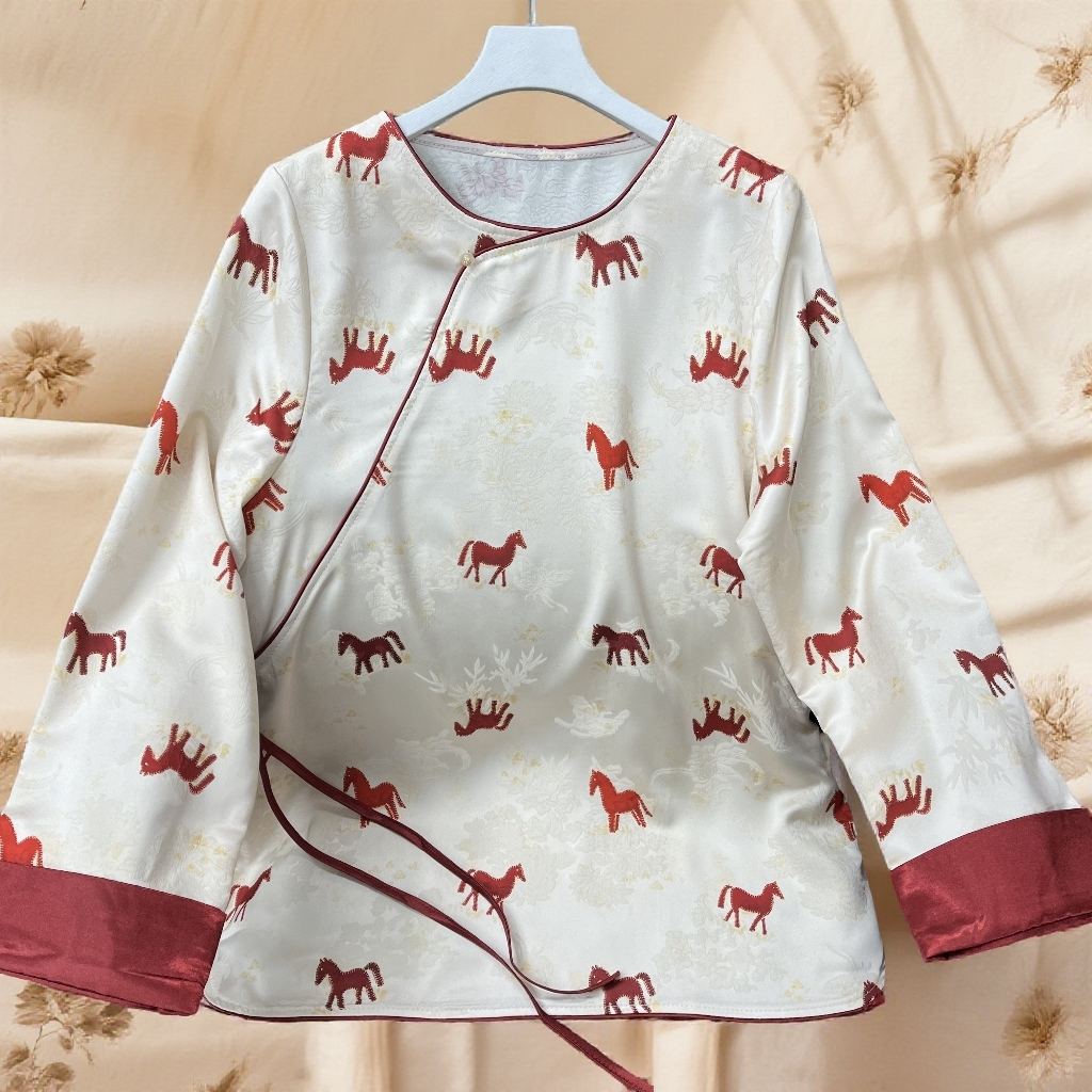  【马上有钱】A15新款圆领上衣中国风复古重工刺绣女士休闲时尚植物