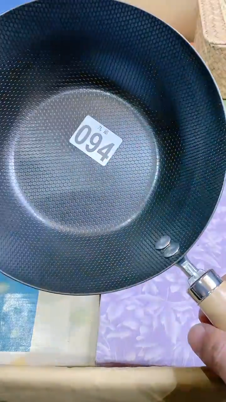 【闪购商品】瓷片094 核桃兄弟 核桃兄弟