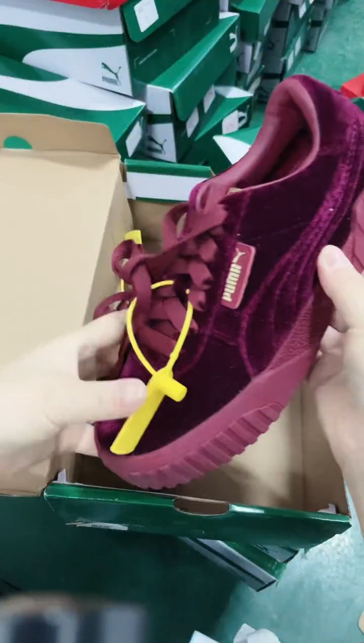 彪马时尚运动休闲鞋35.5M  F60