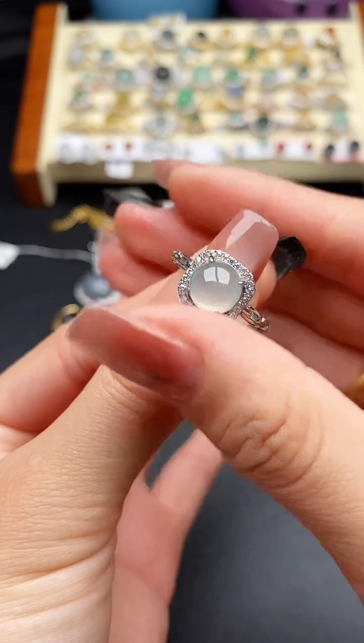 翡翠银S925镶嵌戒指6666666+5