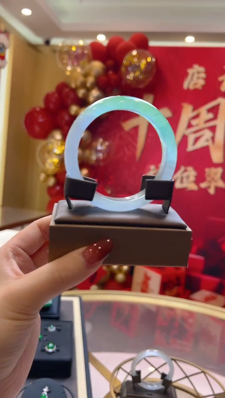 【闪购商品】翡翠手镯未镶嵌定金