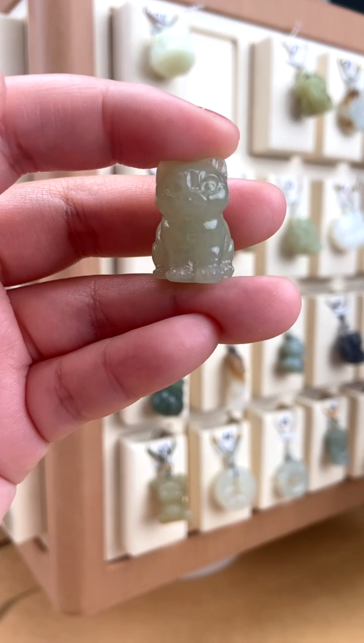 【闪购商品】和田玉颈饰未镶嵌小猫吊坠