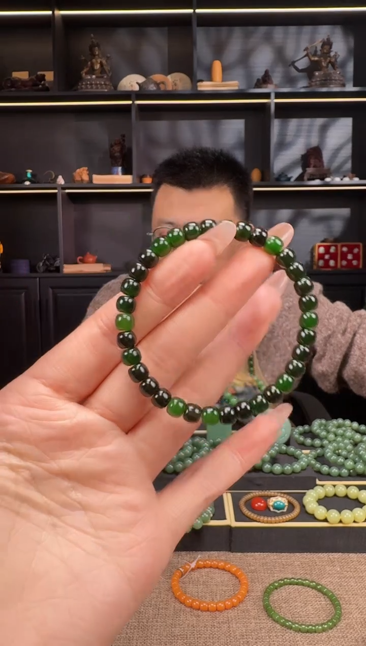 【闪购商品】和田玉1未镶嵌6.5mm碧玉老型手串