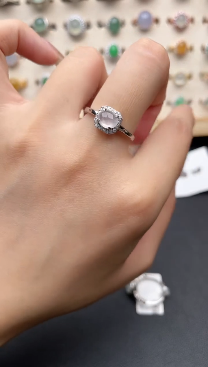 【闪购商品】翡翠戒指银S925镶嵌一物一证一礼盒