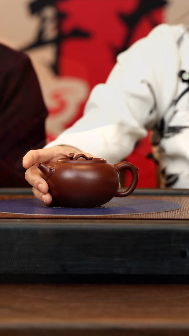 【闪购商品】紫砂茶壶LHQ 紫朱泥 如意柿圆