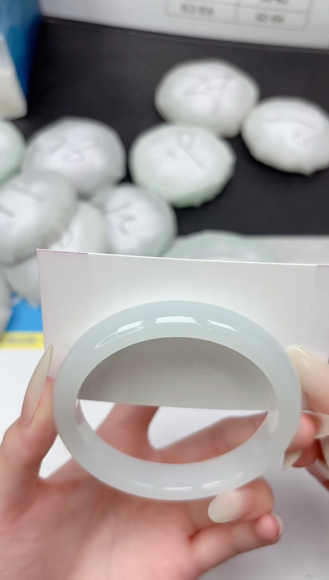 未镶嵌手镯石英质玉101-61.9