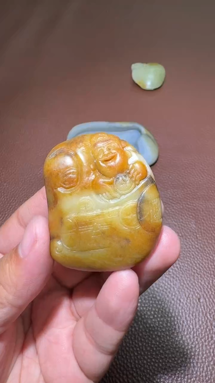 未镶嵌和田玉挂件和田玉