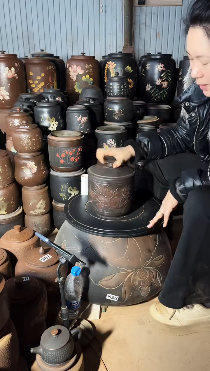 【闪购商品】壶瑕疵茶叶罐 小五饼牡丹花 832