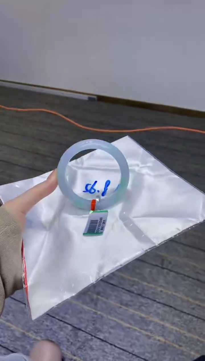 【闪购商品】翡翠手镯未镶嵌1111111111111