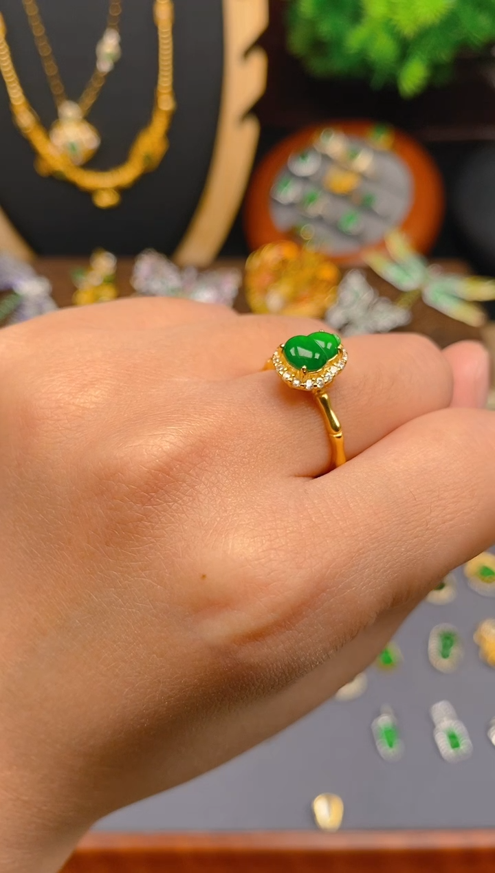 【闪购商品】翡翠戒指银S925镶嵌金色葫芦戒指