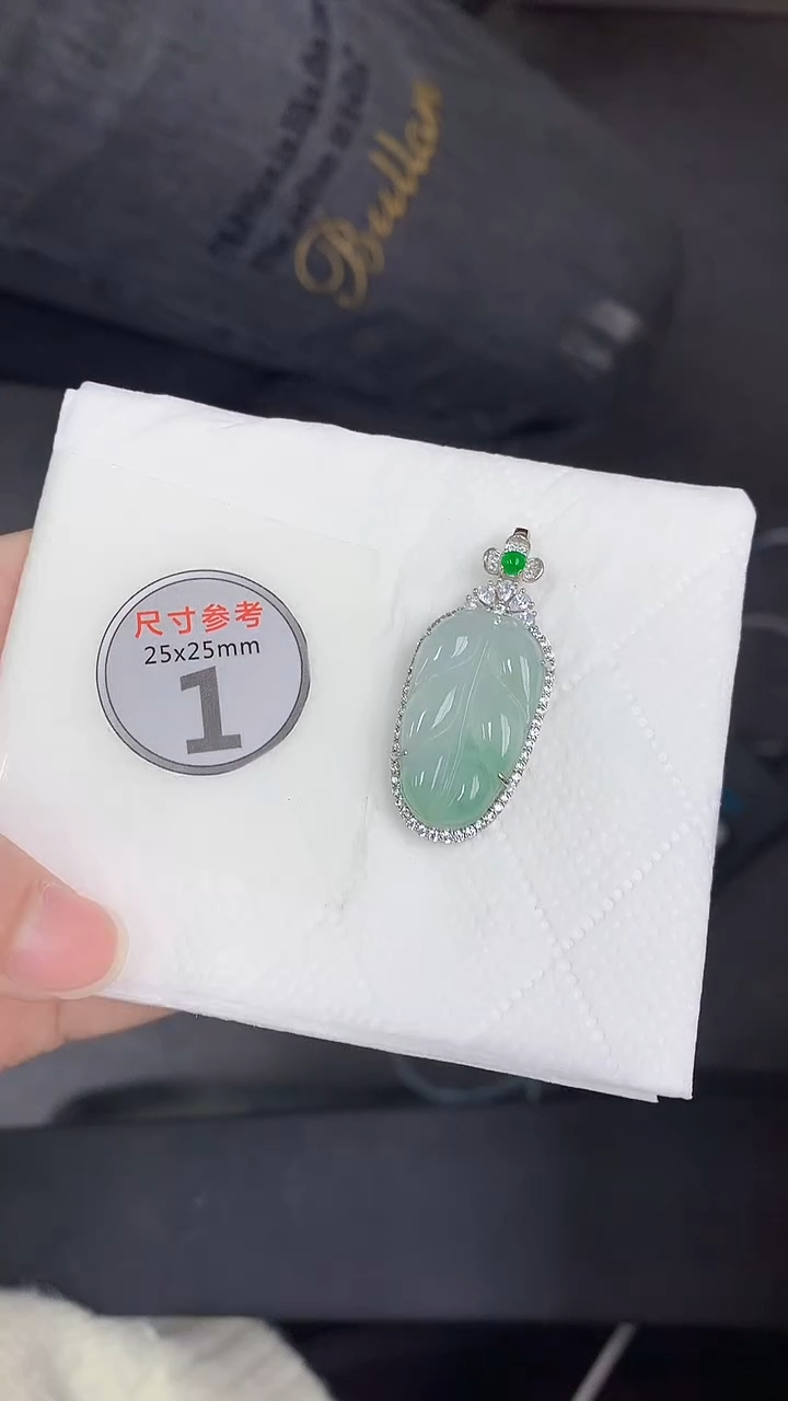 颈饰银S925镶嵌翡翠天然缅甸A货百元以上9元证书费自理