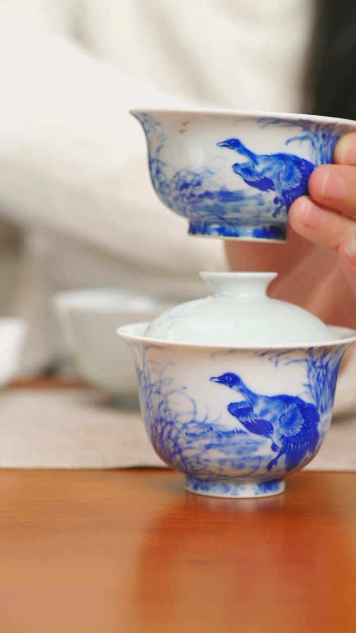 【闪购商品】景德镇正春堂青花春鸭一套