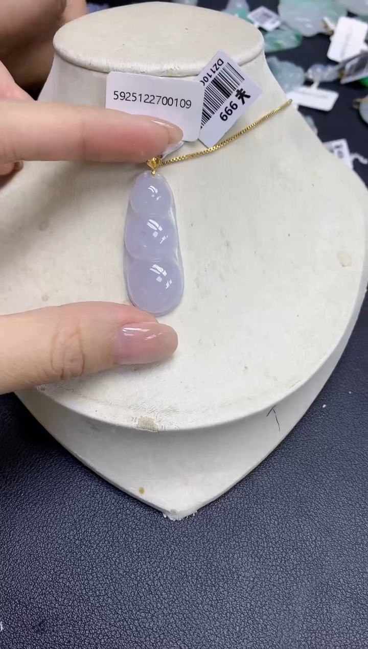 颈饰未镶嵌翡翠天然缅甸翡翠A货百元以上9元证书费自理