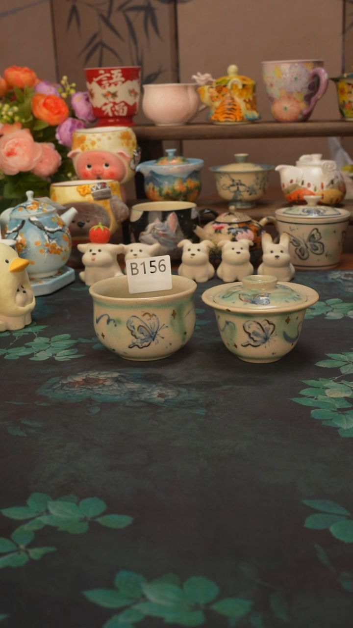 柯柯 描金蝴蝶紫砂缸杯叠叠乐156