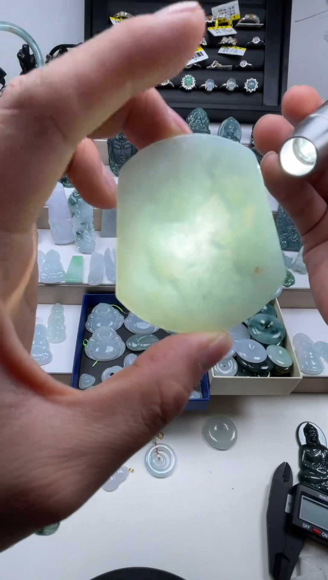 颈饰未镶嵌翡翠天然翡翠A货